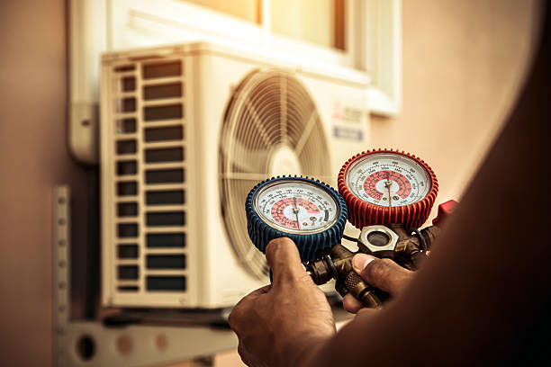 Professional Hvac technician working in Meridian, TX